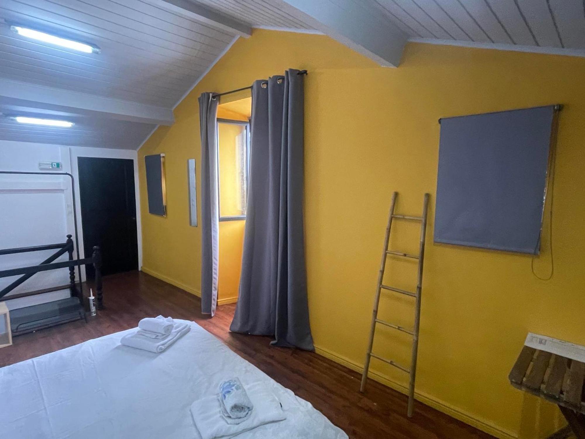 Fenais Da Luz House Panzió Kültér fotó